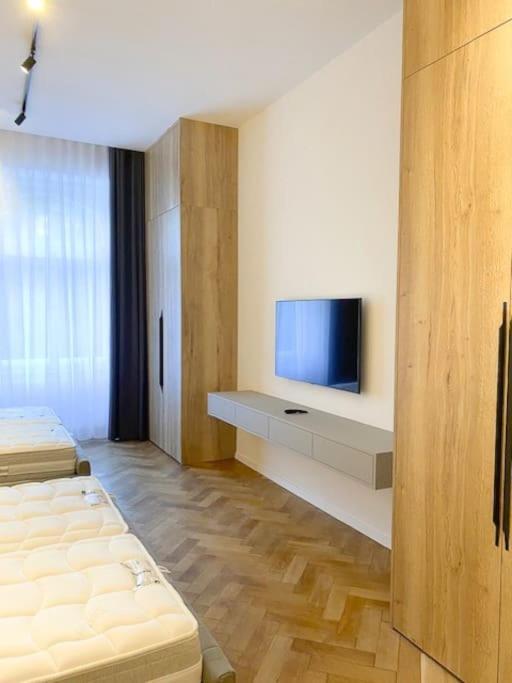 פראג Capitol Deluxe Apartment מראה חיצוני תמונה